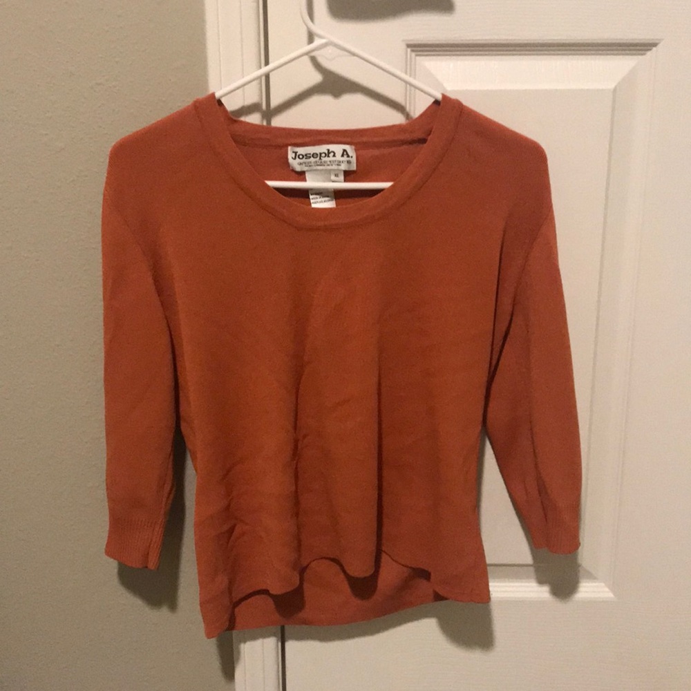 Burnt orange quart sleeve